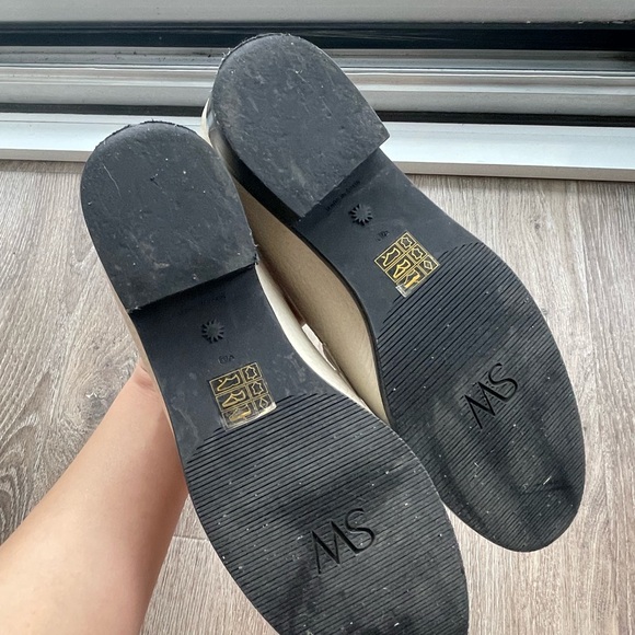 Stuart Weitzman Goldie Loafer | Color: Cream | Size: 6.5 - Picture 3 of 3